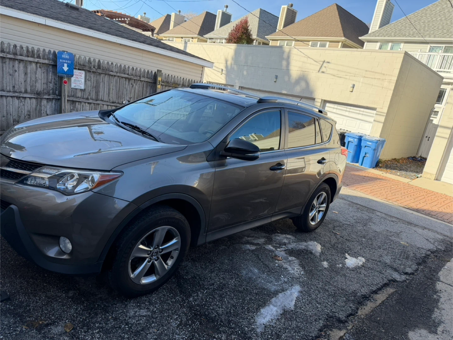 Toyota RAV4 SUV 2015 - photo 3