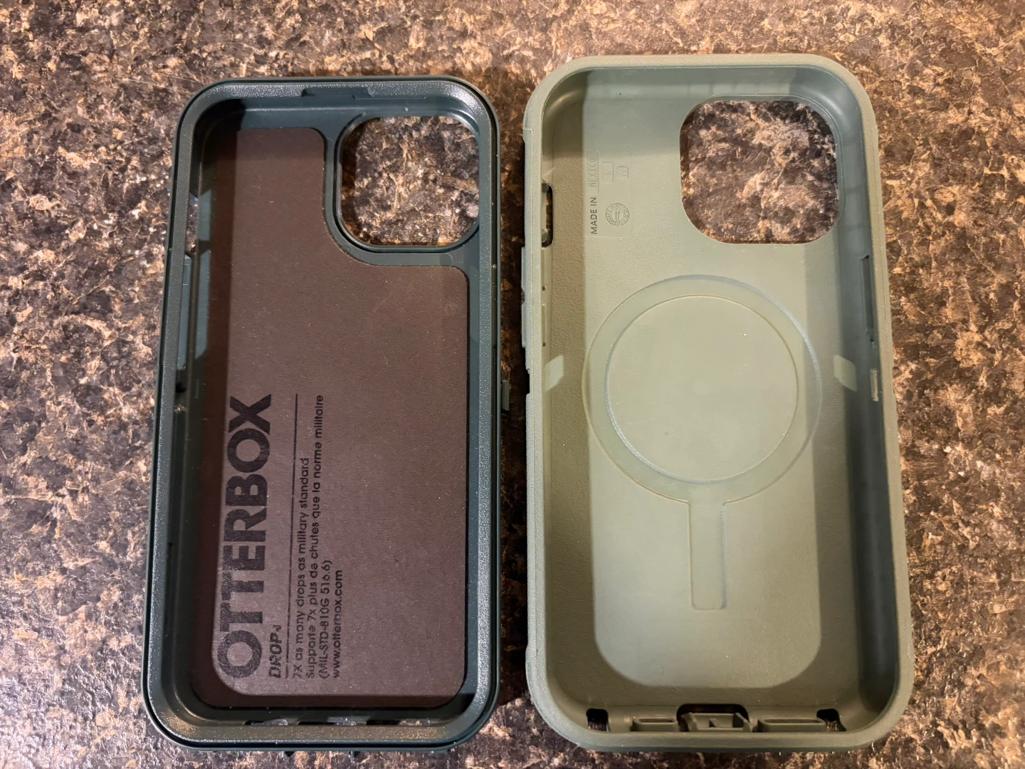 iPhone 16e/15/14/13 OtterBox case - photo 5