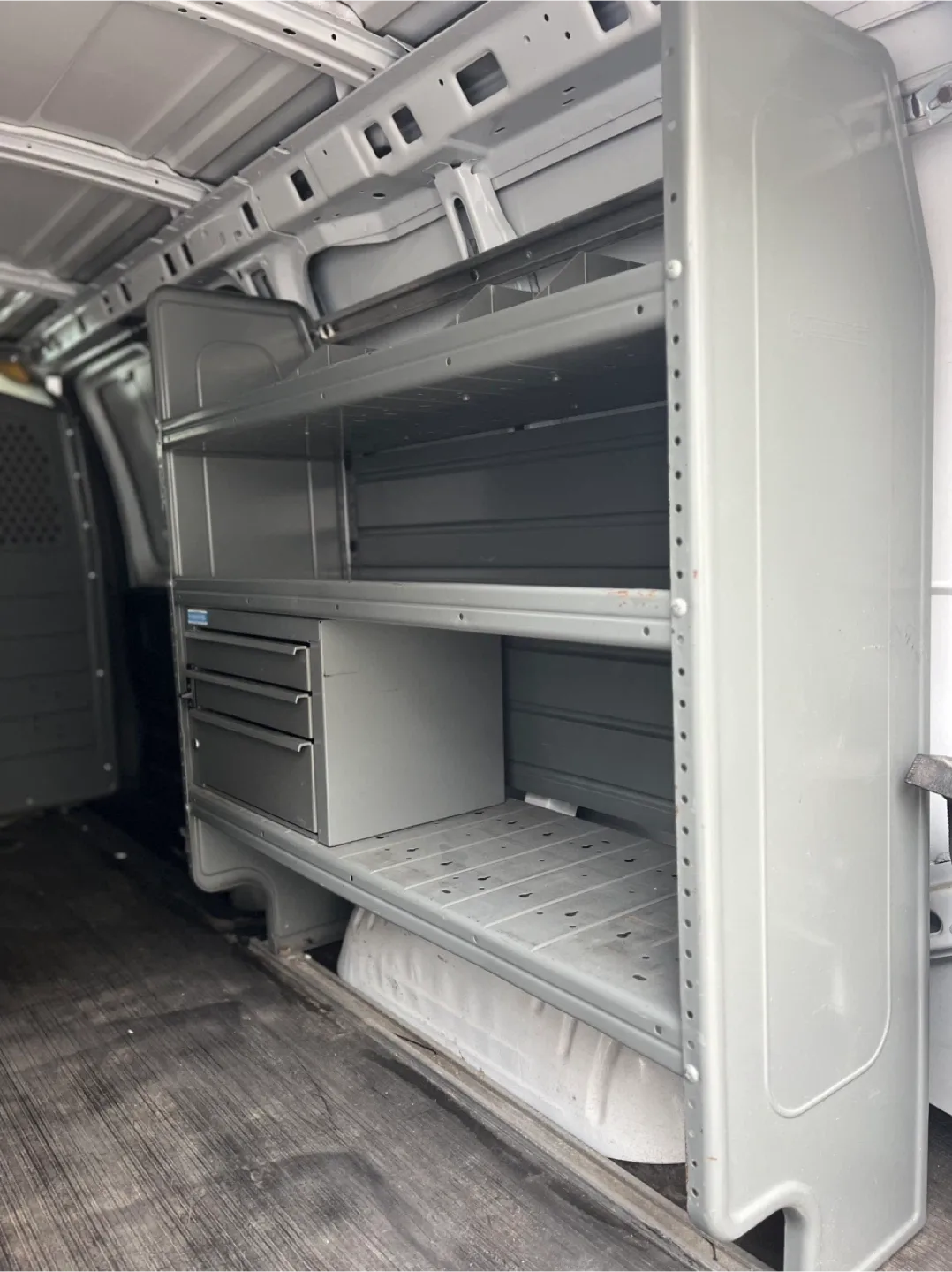 Adrian Steel Van Shelving Unit image indicator(3)