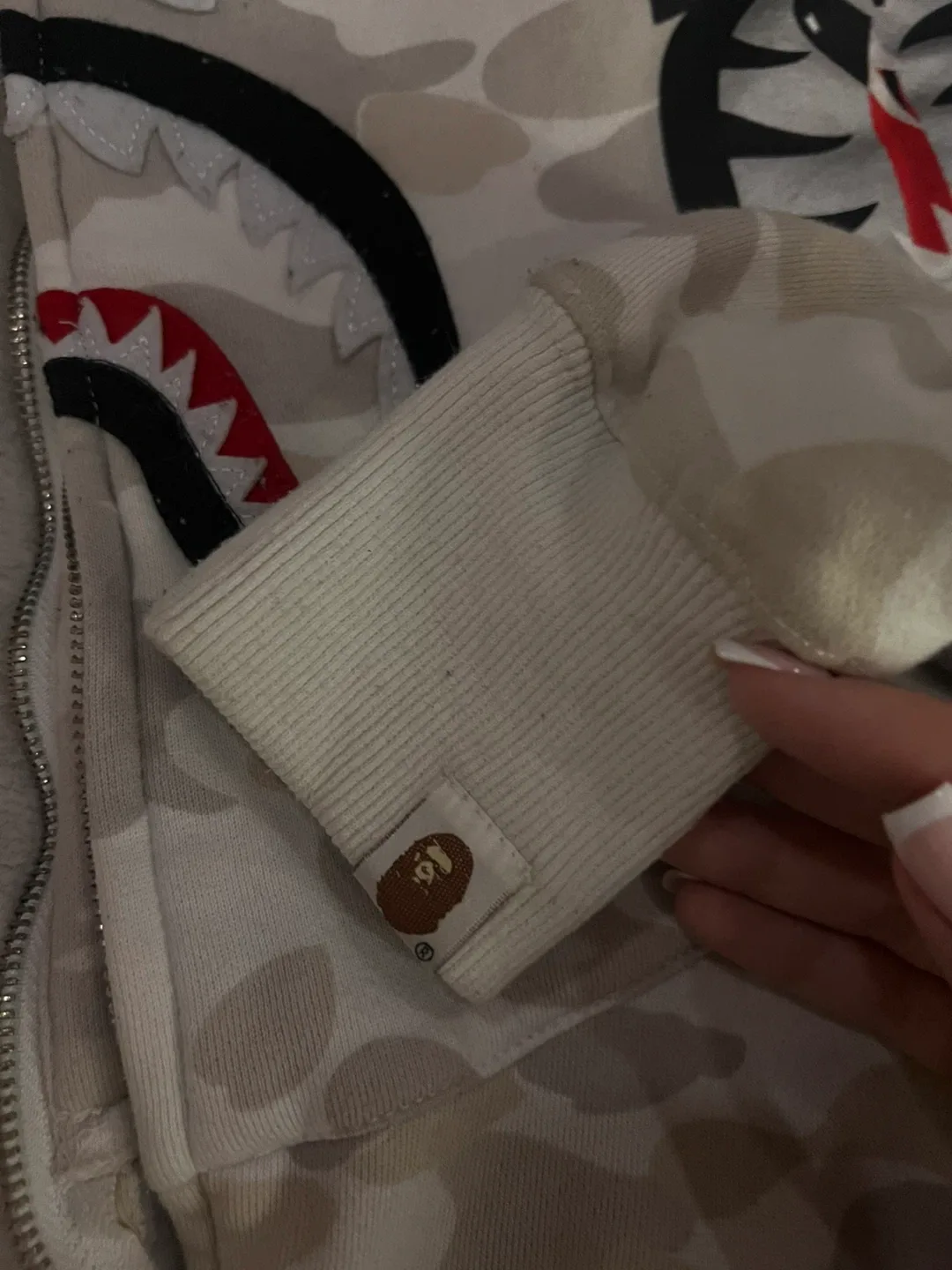 BAPE A Bathing Ape Shark Hoodie - Size M image indicator(4)