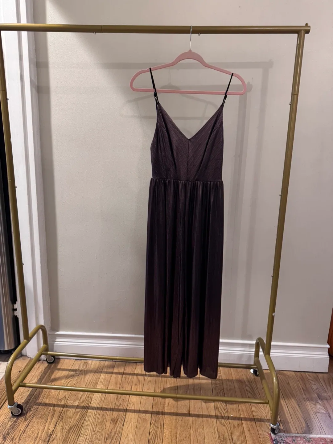 Urban Outfitters Cropped Jumpsuit - Size M