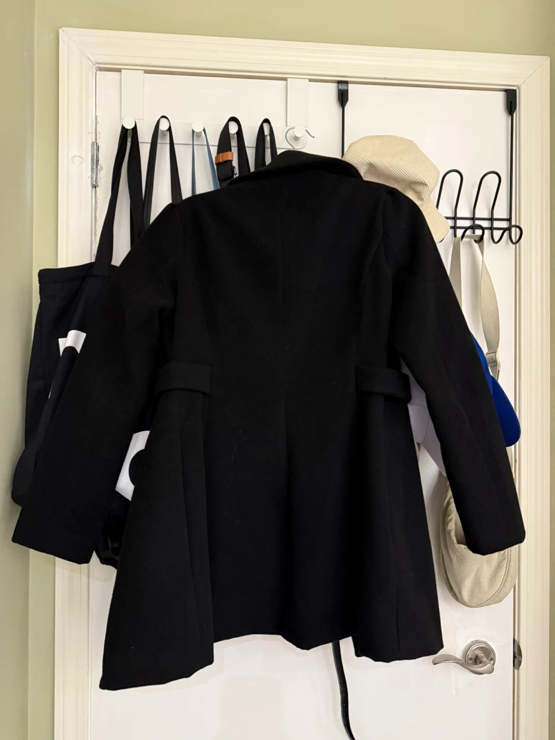 Forever 21 Black Coat - Size M - photo 2