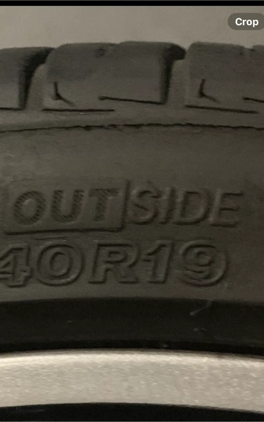 Bridgestone 225/40R19 Tires image indicator(3)