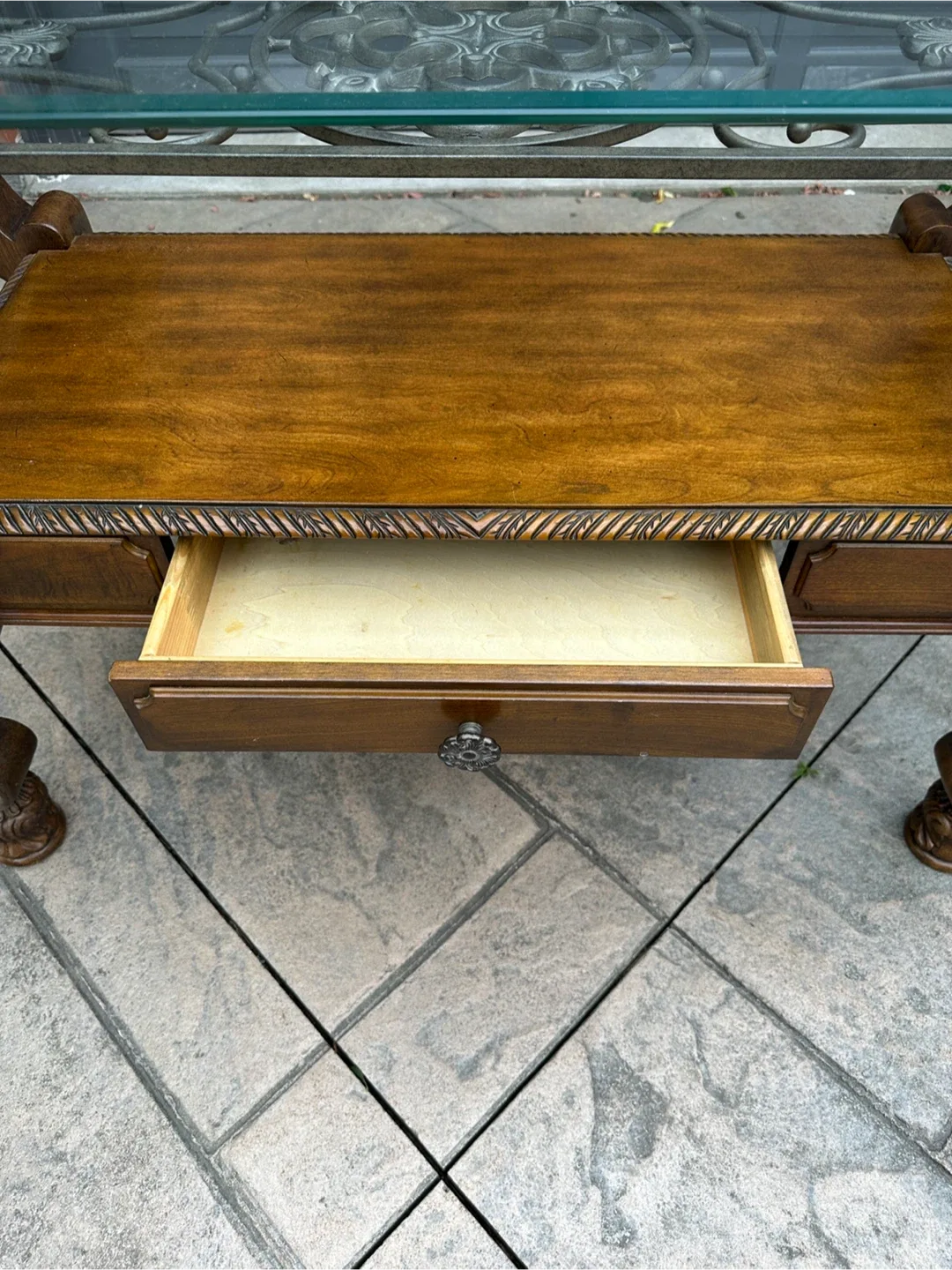 Ashley Sofa Table image indicator(3)