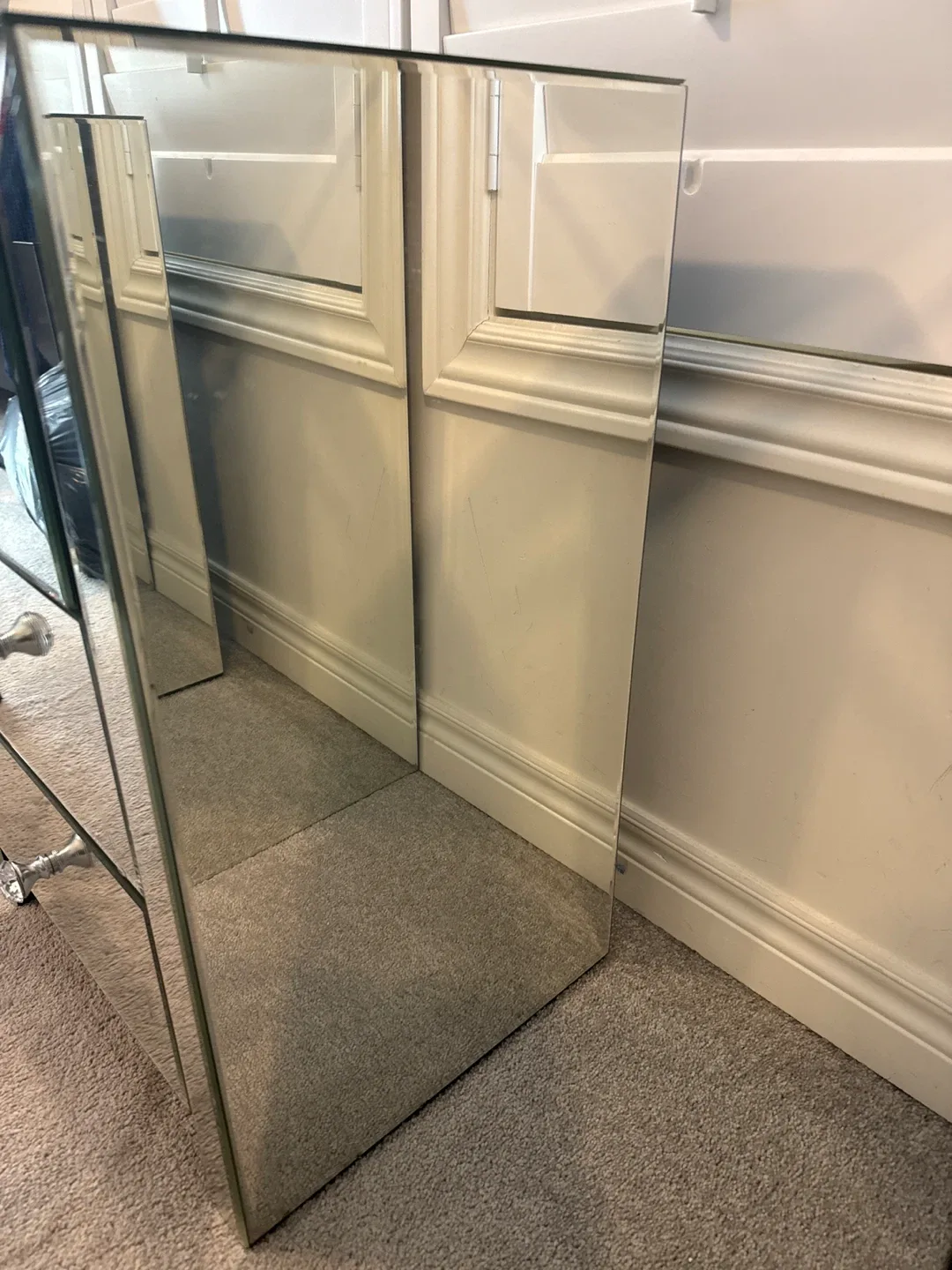 Mirrored 3-Drawer Nightstand image indicator(4)