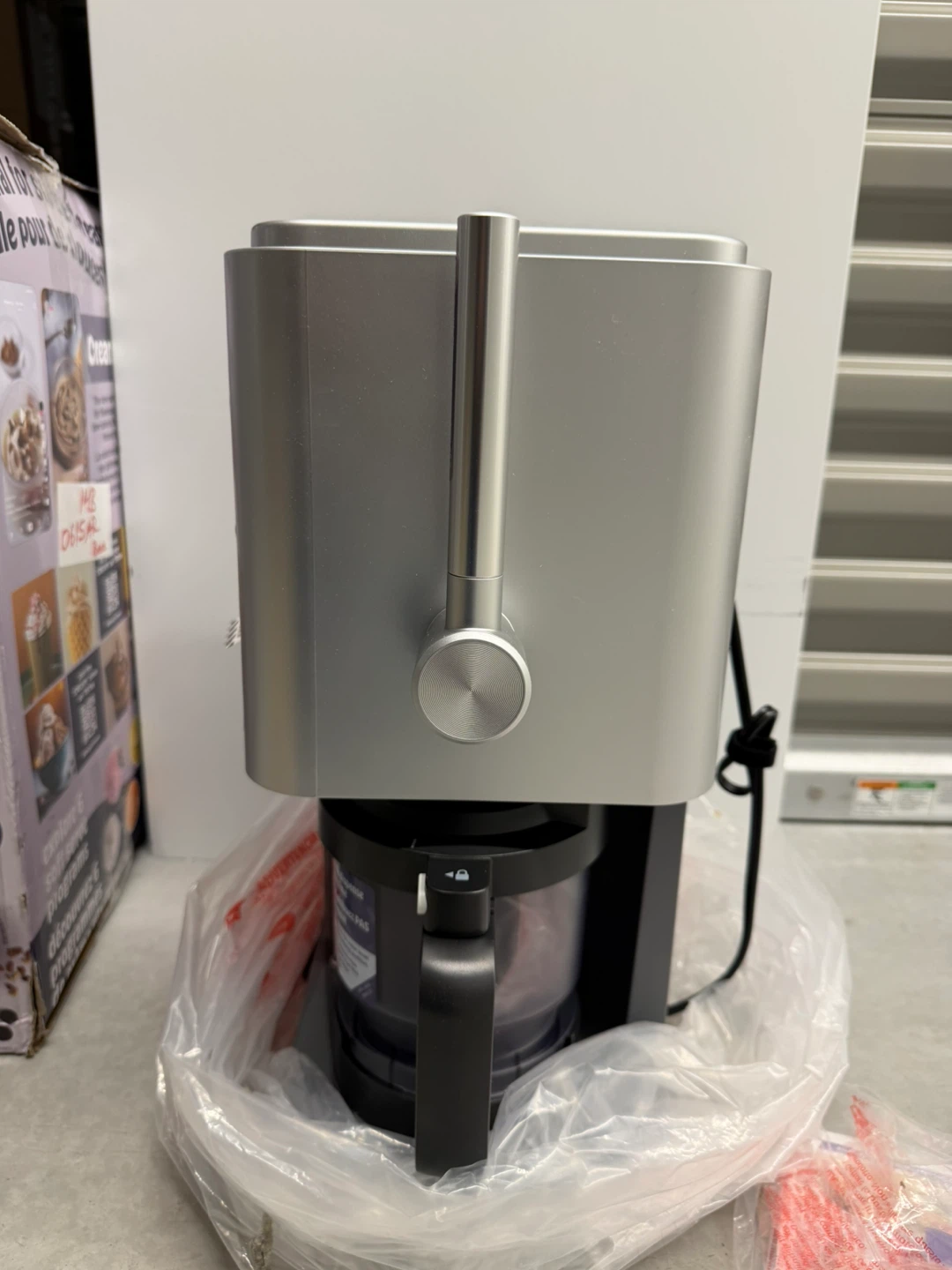 Ninja CREAMi Swirl Ice Cream and Soft Serve Maker - photo 4