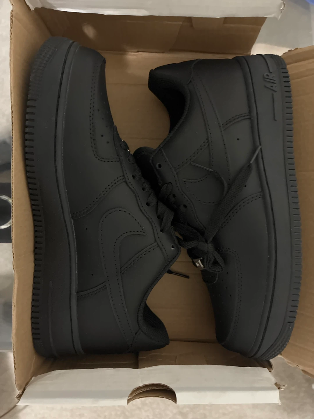 Nike Air Force 1 '07 Black Size 8 US