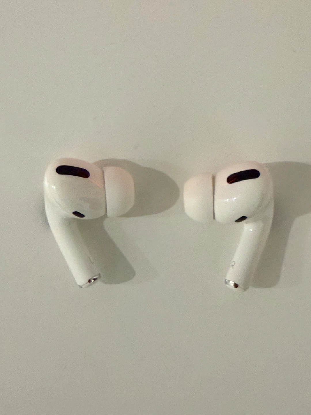 Apple AirPods Pro (1st generation) - photo 2