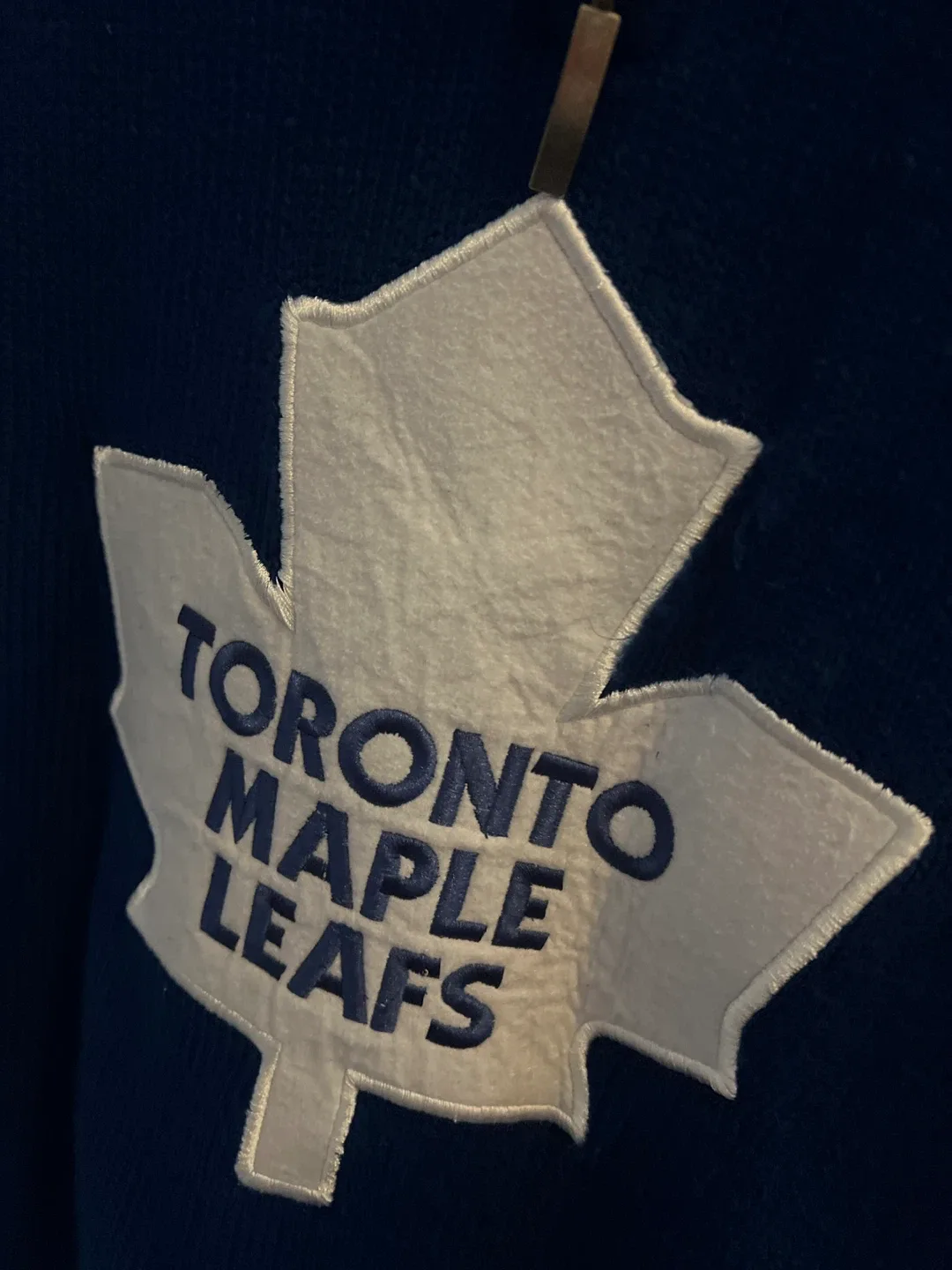 Toronto Maple Leafs NHL Sweater - Size M/M image indicator(3)