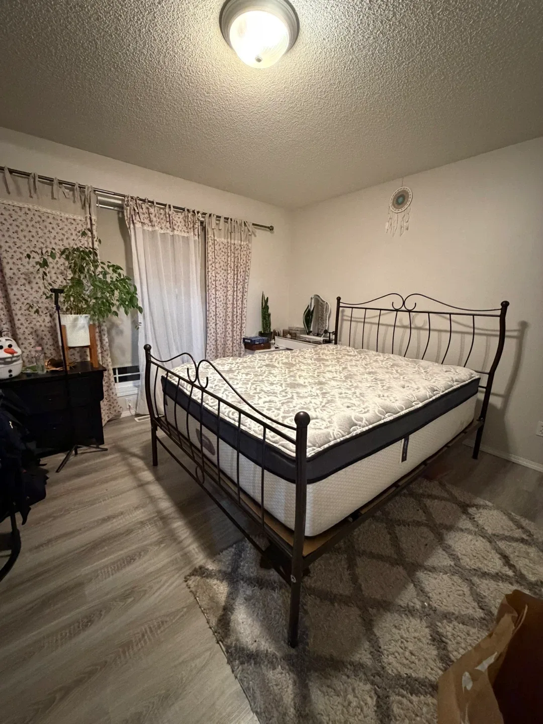 Metal Bed Frame green size