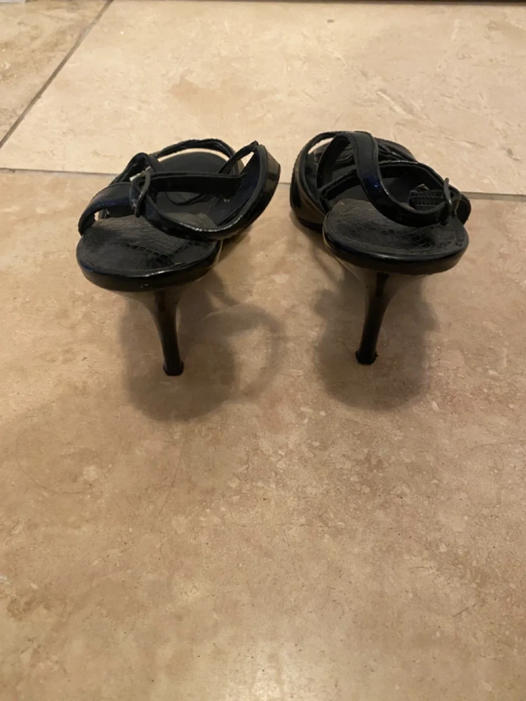 Black Heels image indicator(2)