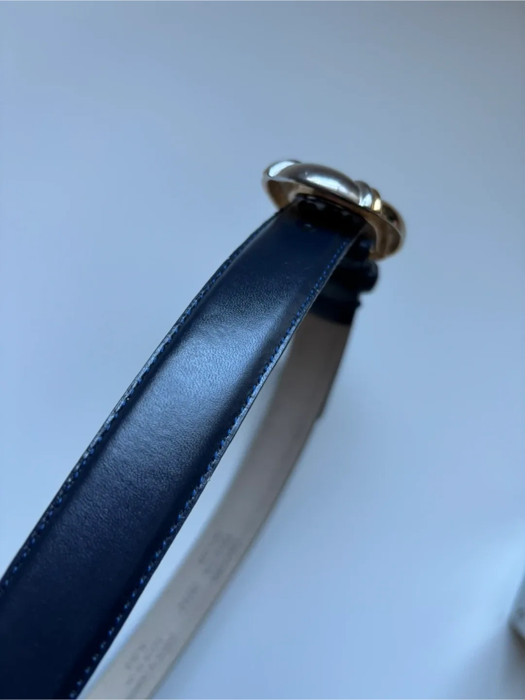 Liz Claiborne Navy Blue Leather Belt Medium image indicator(3)