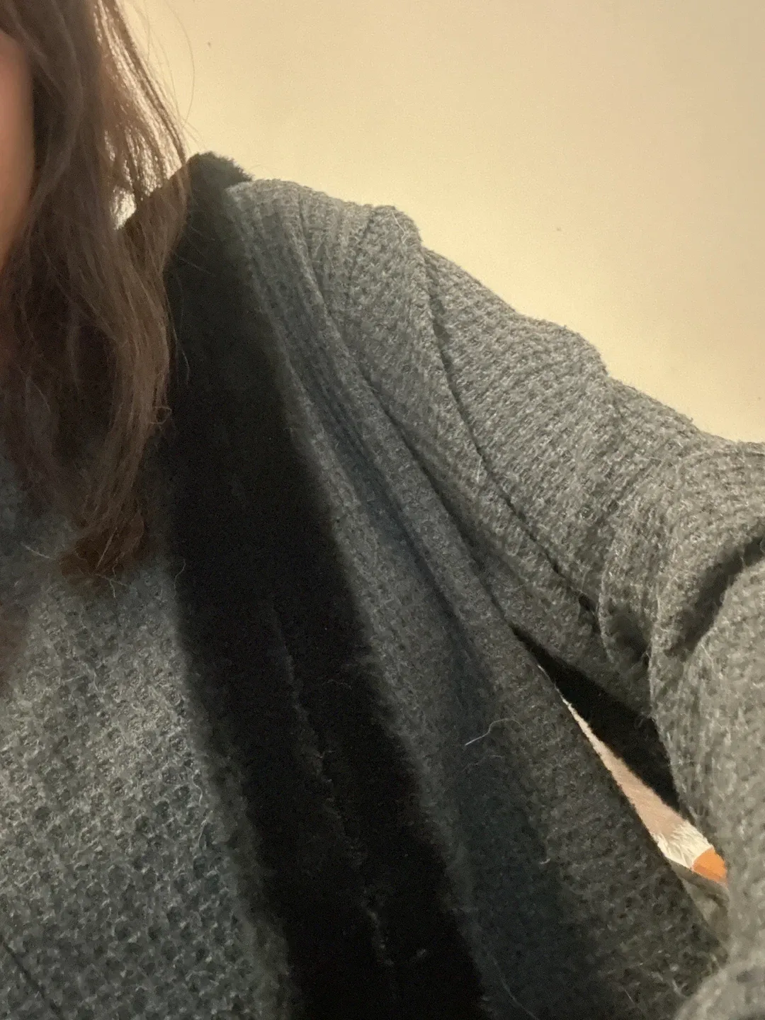 Black Furry Handbag image indicator(4)