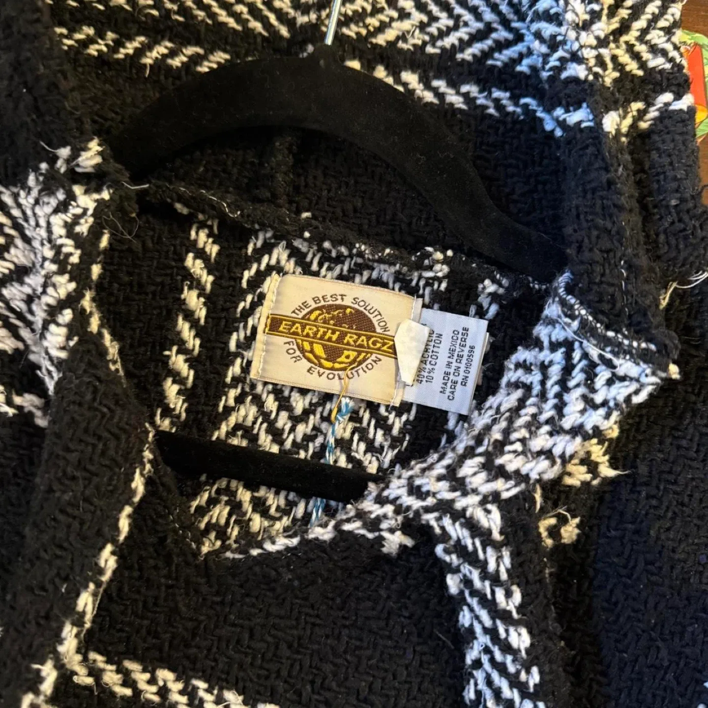 Earth Ragz Baja Hoodie - Black & White image indicator(3)