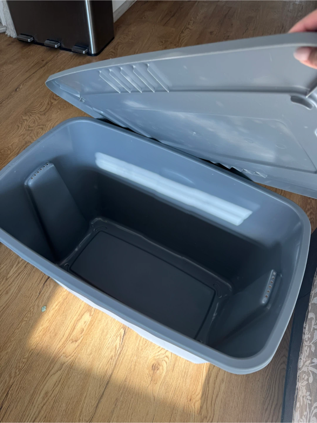 Type A 121 L Storage Bin