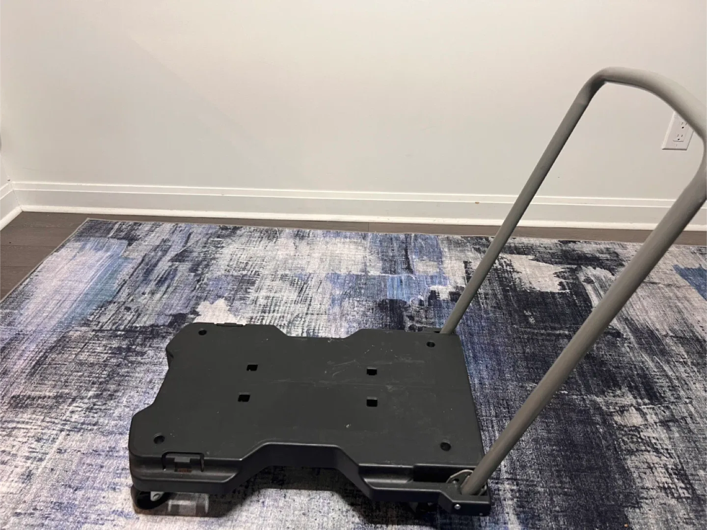 Tool Shop Platform Cart thumbnail