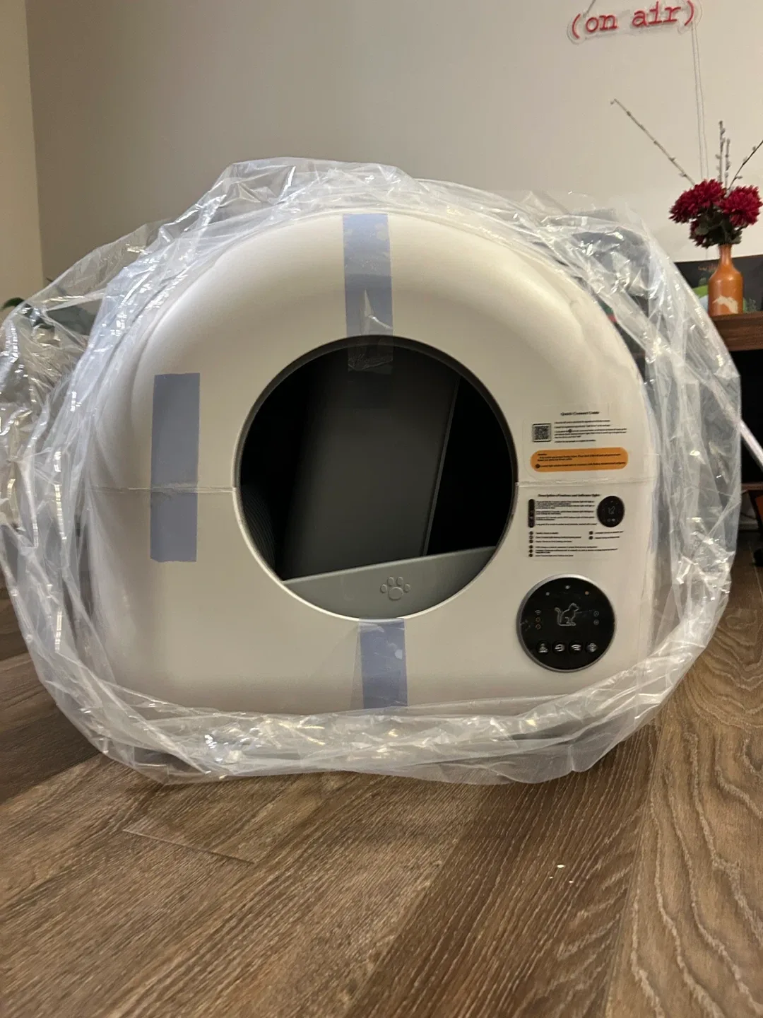 Self-Cleaning Cat Litter Box brand new (open box) image indicator(2)