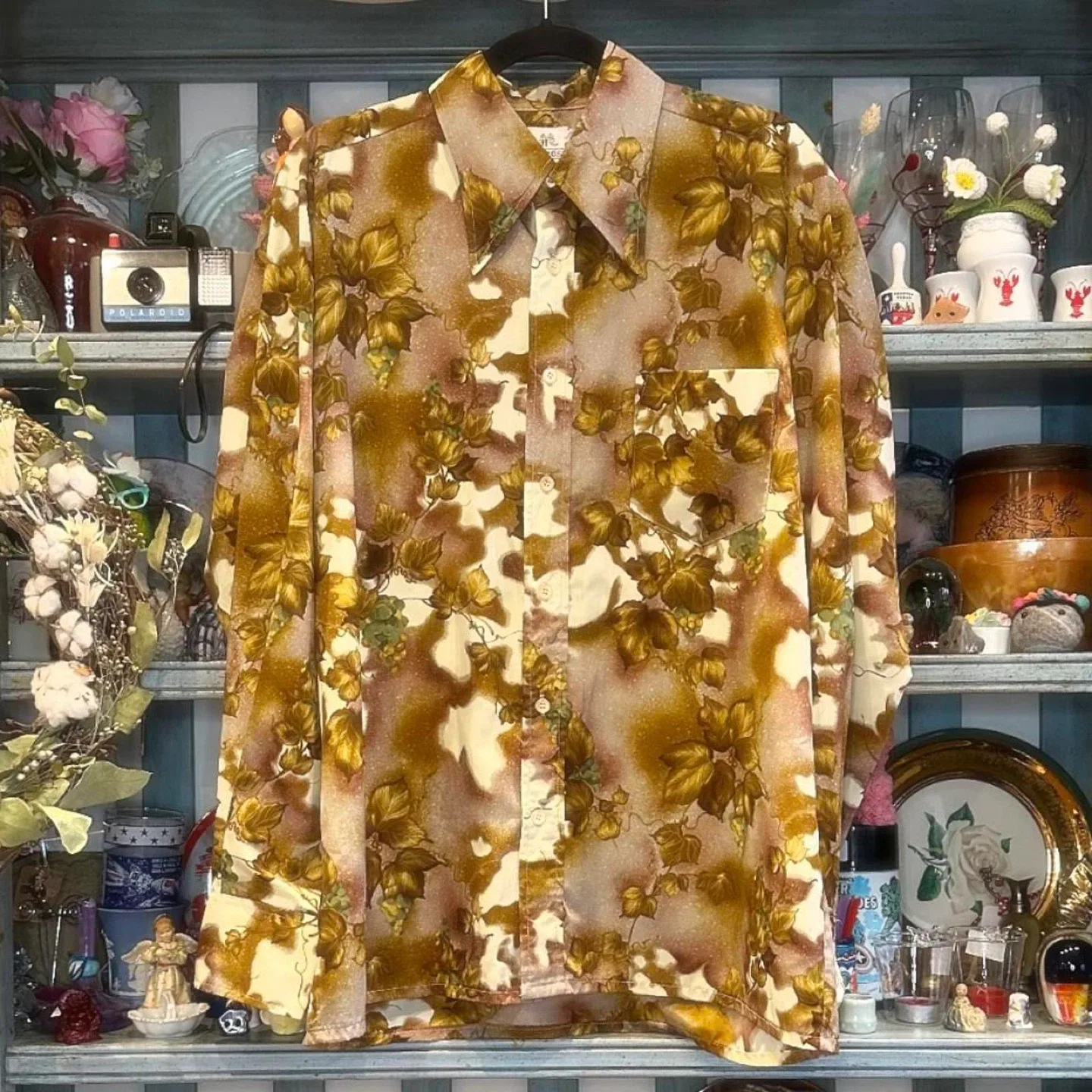 H.T. Ross Funky Button-Up