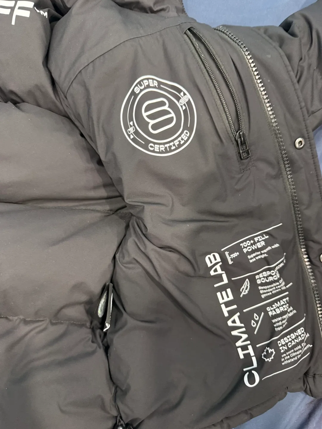 Aritzia Super Puff XS Black image indicator(4)