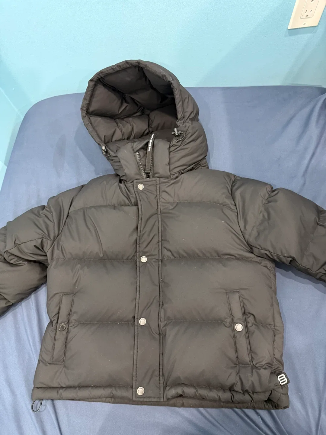 Aritzia Super Puff XS Black