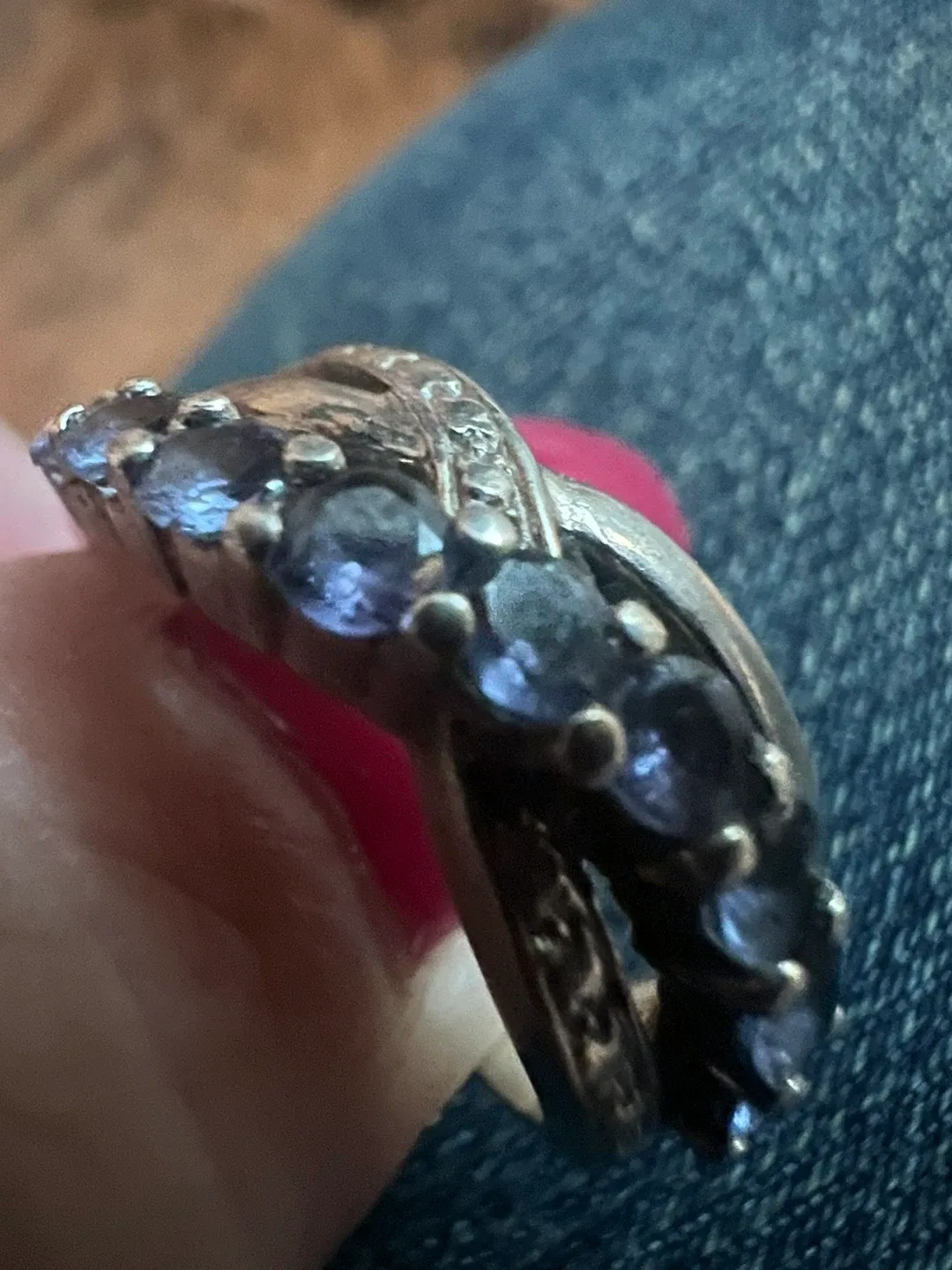 Sterling Silver 925 Ring with tanzanites.