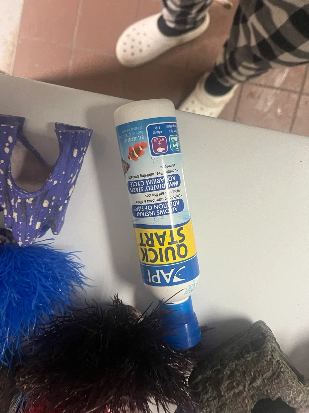 Assorted Aquarium Decorations & API Quick Start image indicator(2)