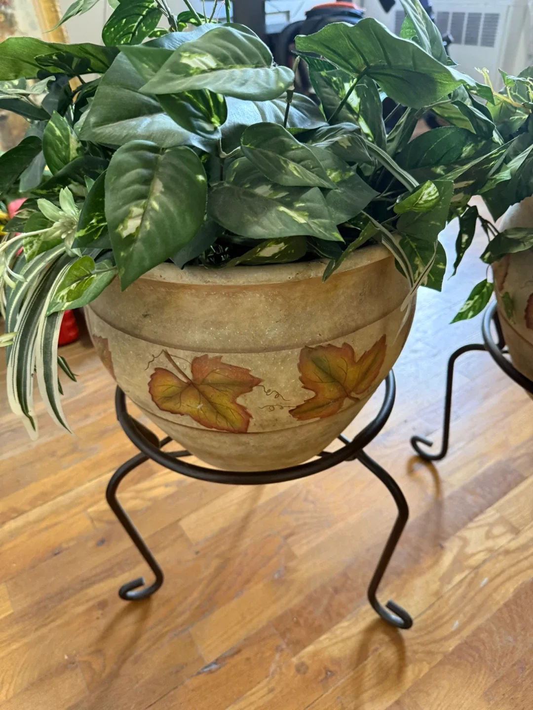 2 Potted artificial Plants with Stand image indicator(3)