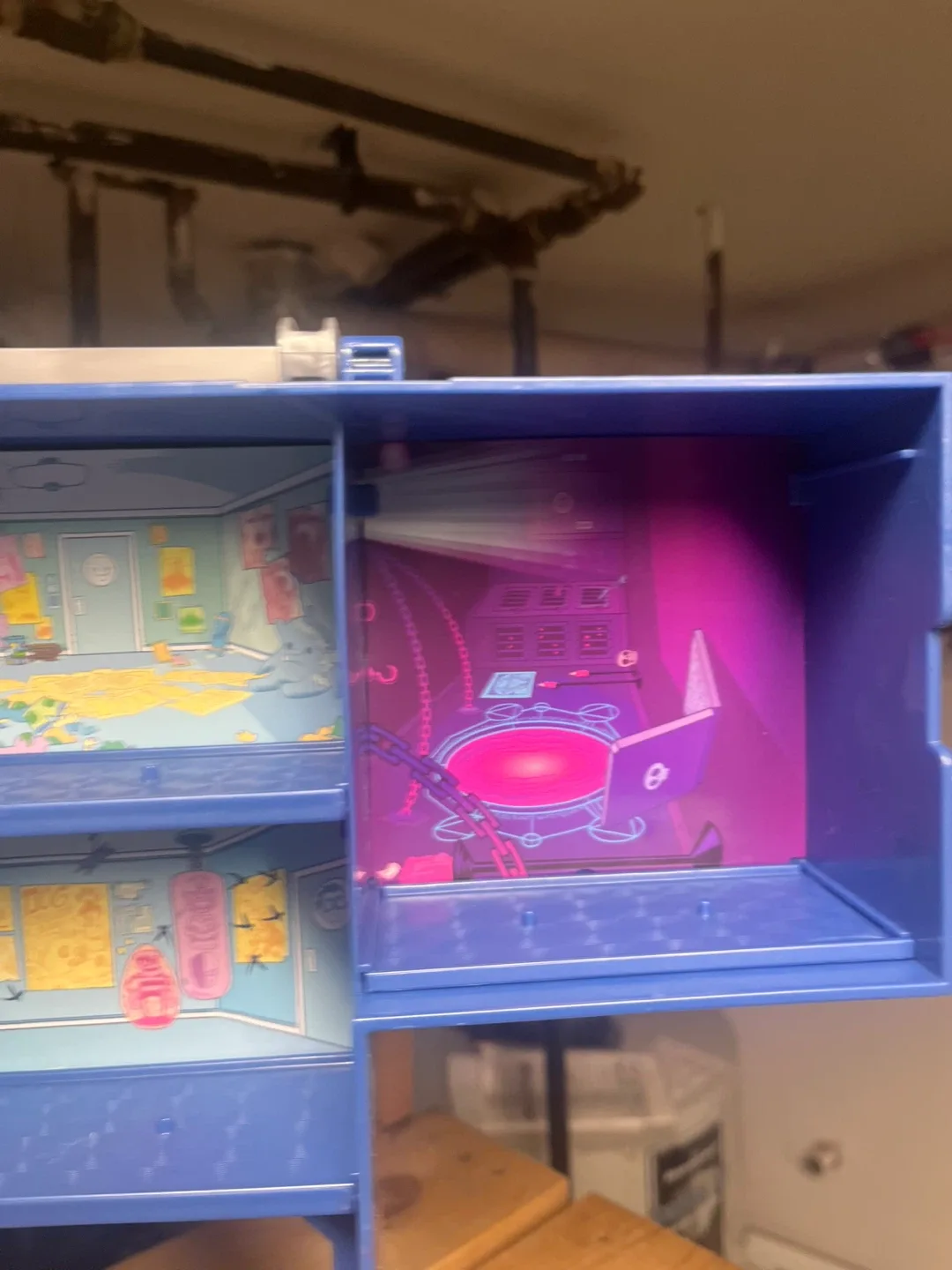 Teen titans go! Titans T tower toy image indicator(6)