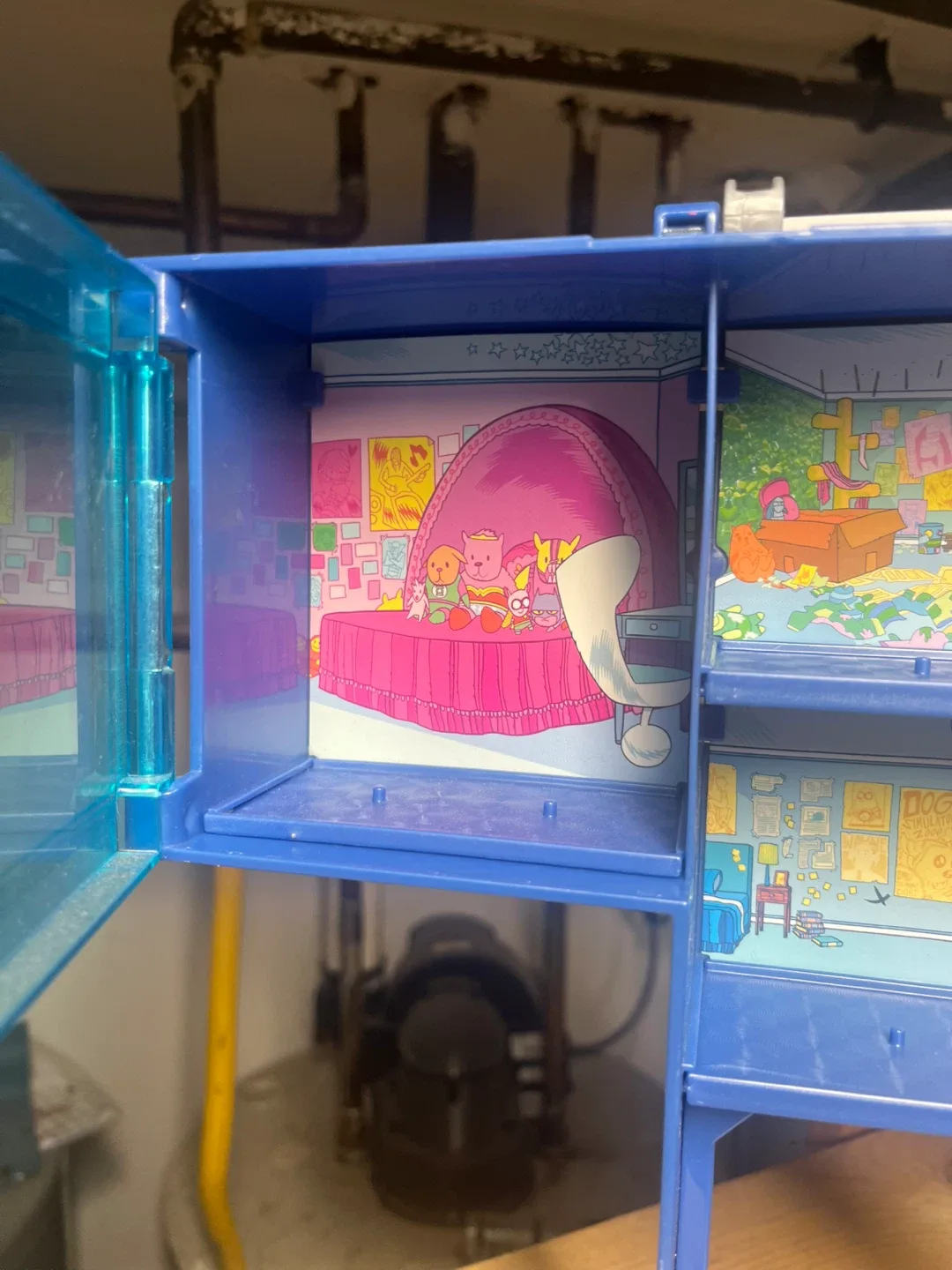 Teen titans go! Titans T tower toy image indicator(3)