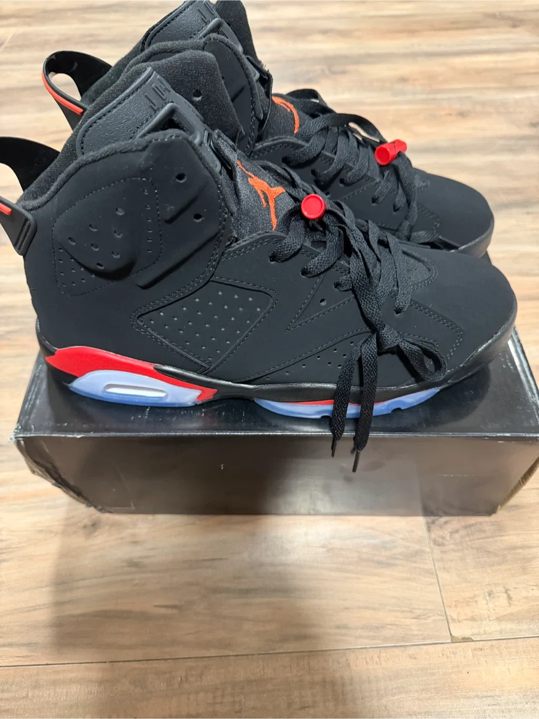 Nike Air Jordan 6 Retro Black Infrared, with box image indicator(2)