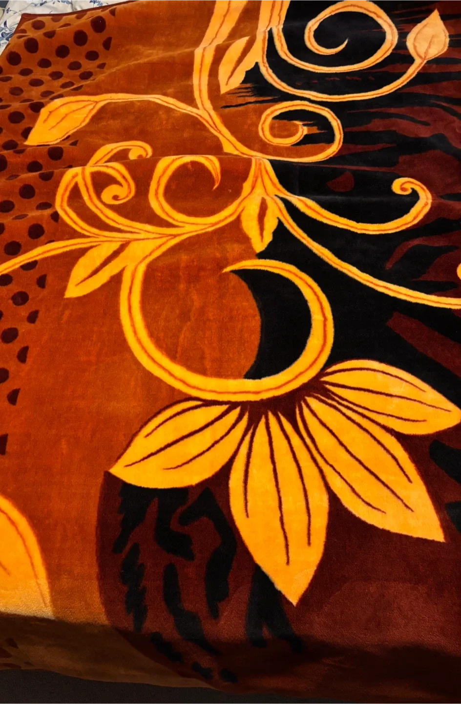 Beautiful Blanket by Kochar Sung, Korea (5 x 7 feet)