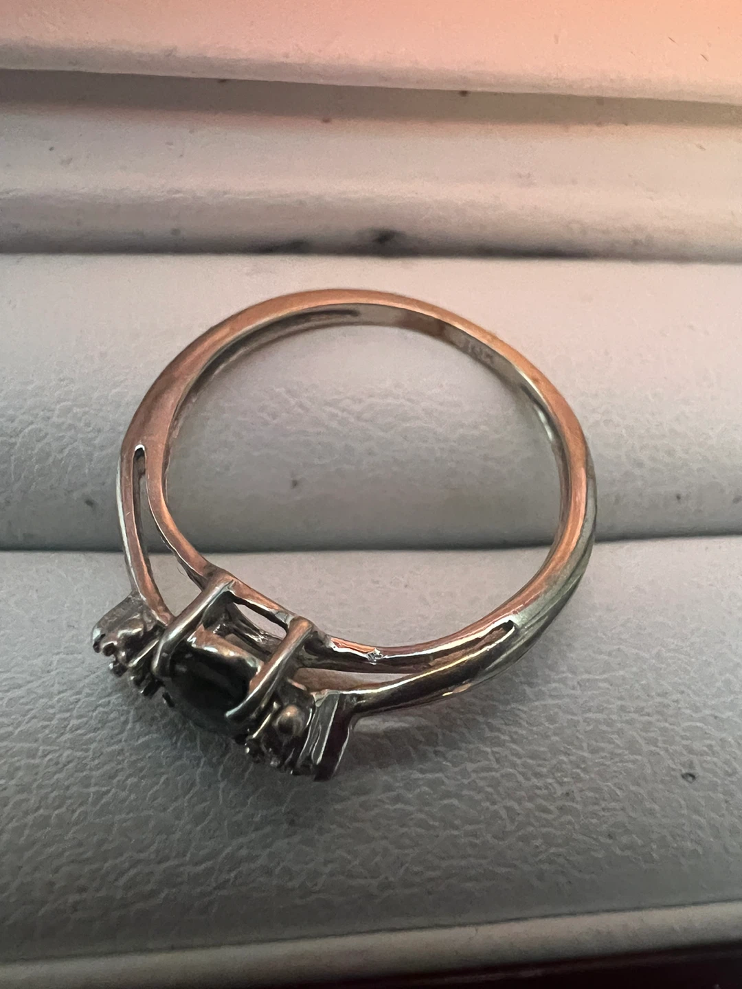 10 k Sapphire & Diamond Ring - photo 3