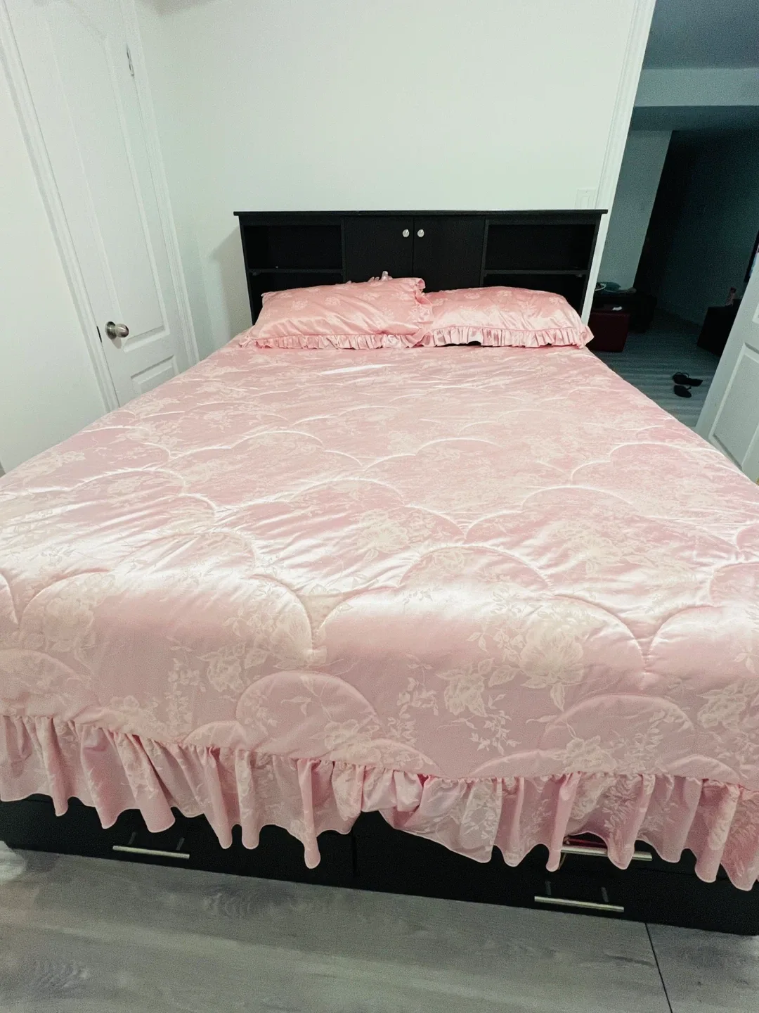 Queen Size Bed with Headboard