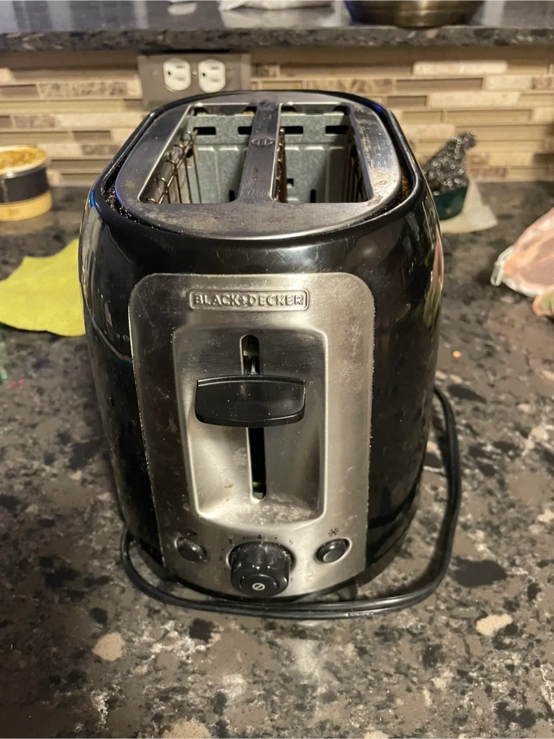 Black+Decker Toaster image indicator(2)