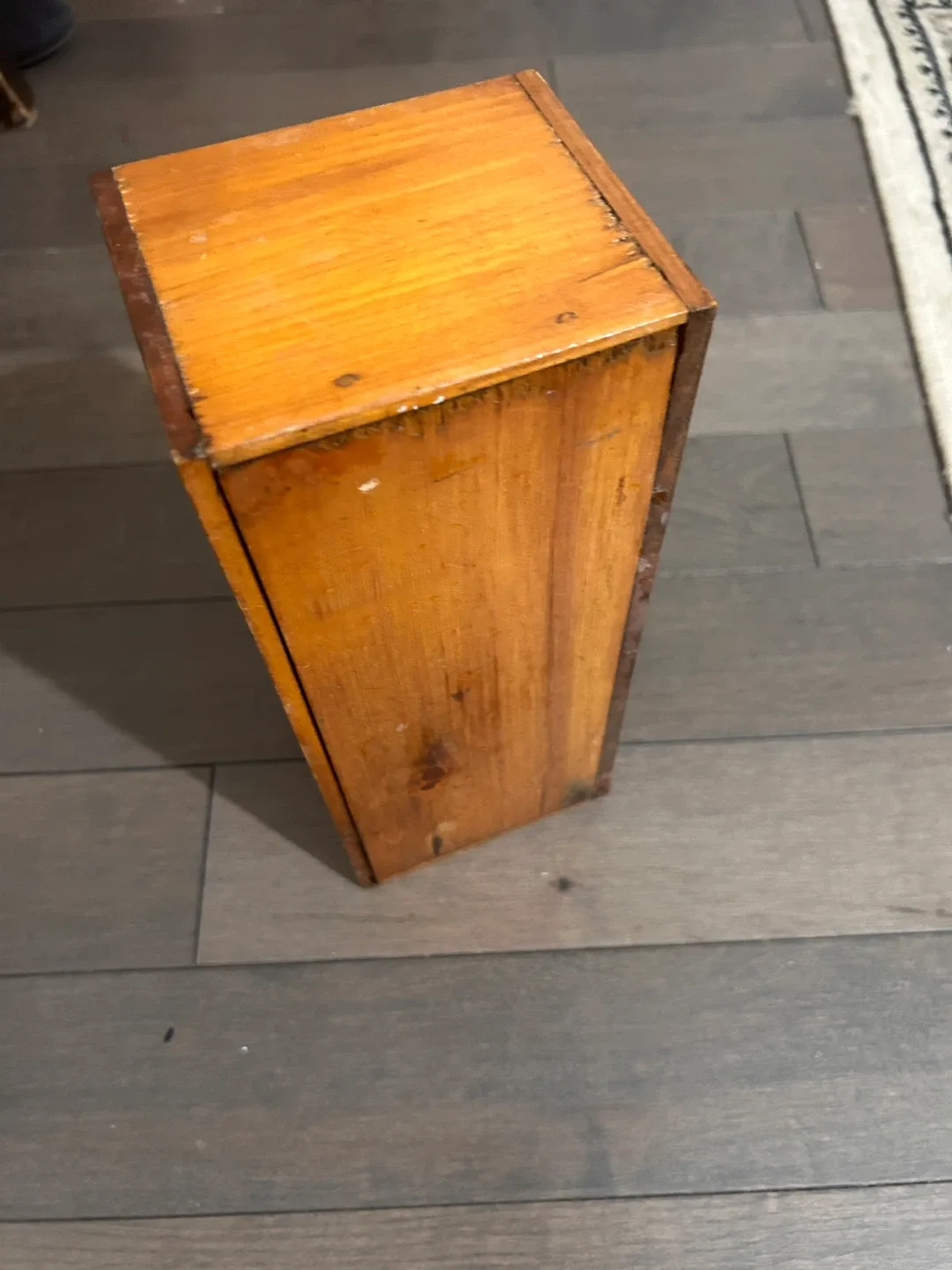 Vintage Wooden Decorative Wall Shelf image indicator(4)