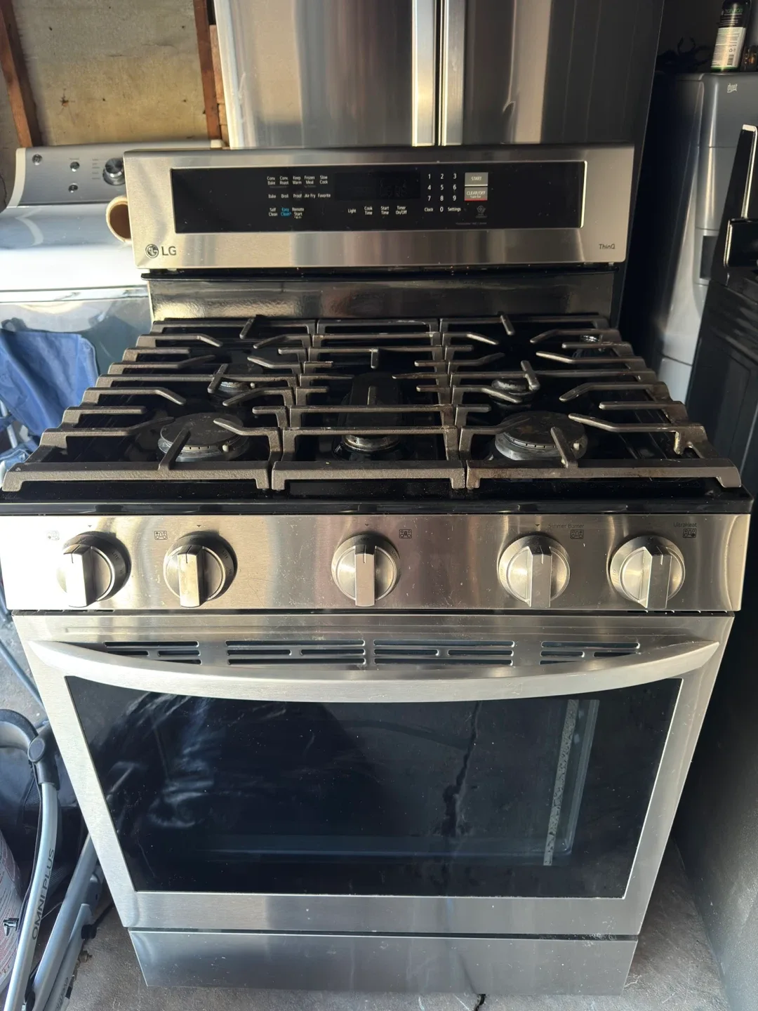 I sell kitchens in perfect condition image indicator(2)