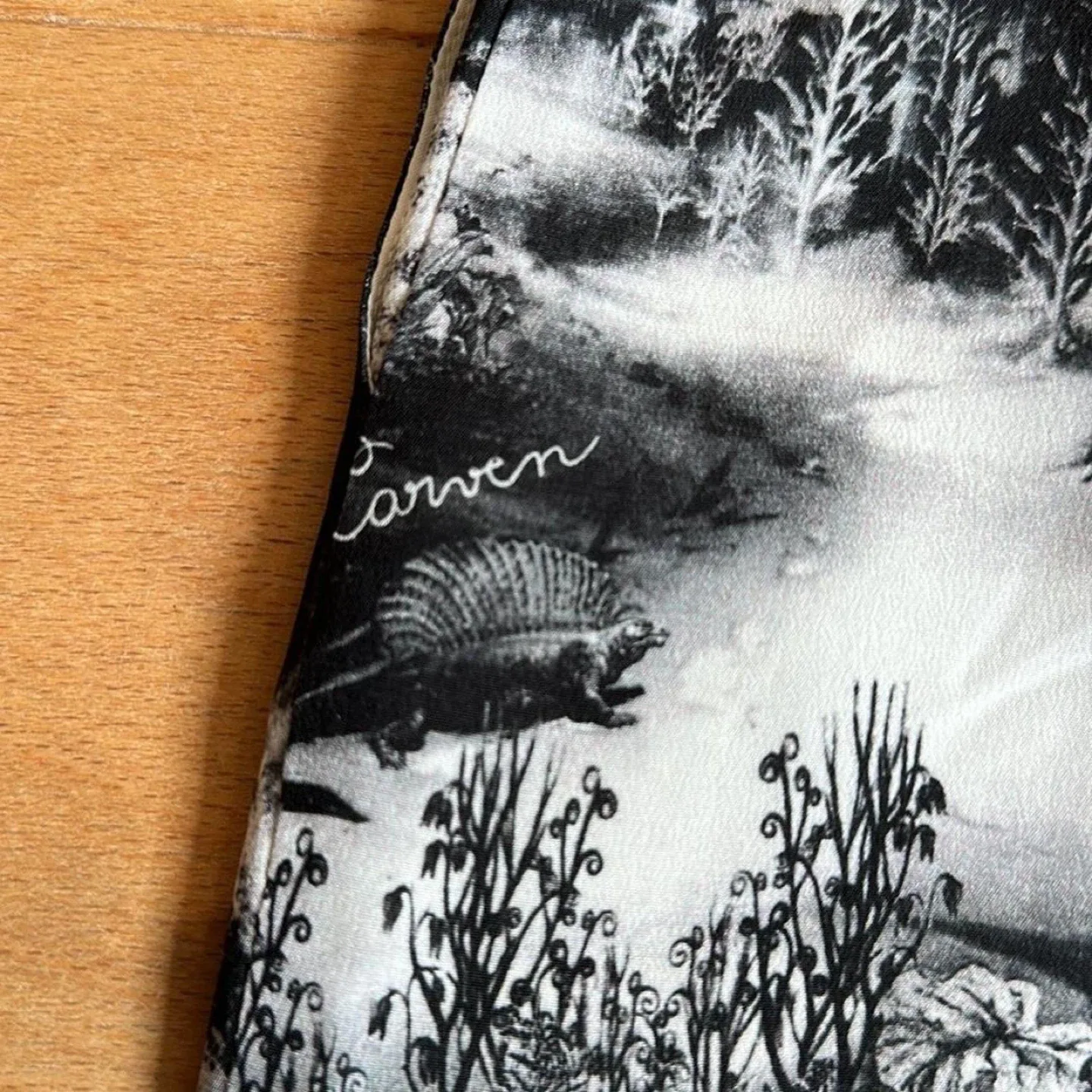 Carven Black & White Print Skirt image indicator(4)