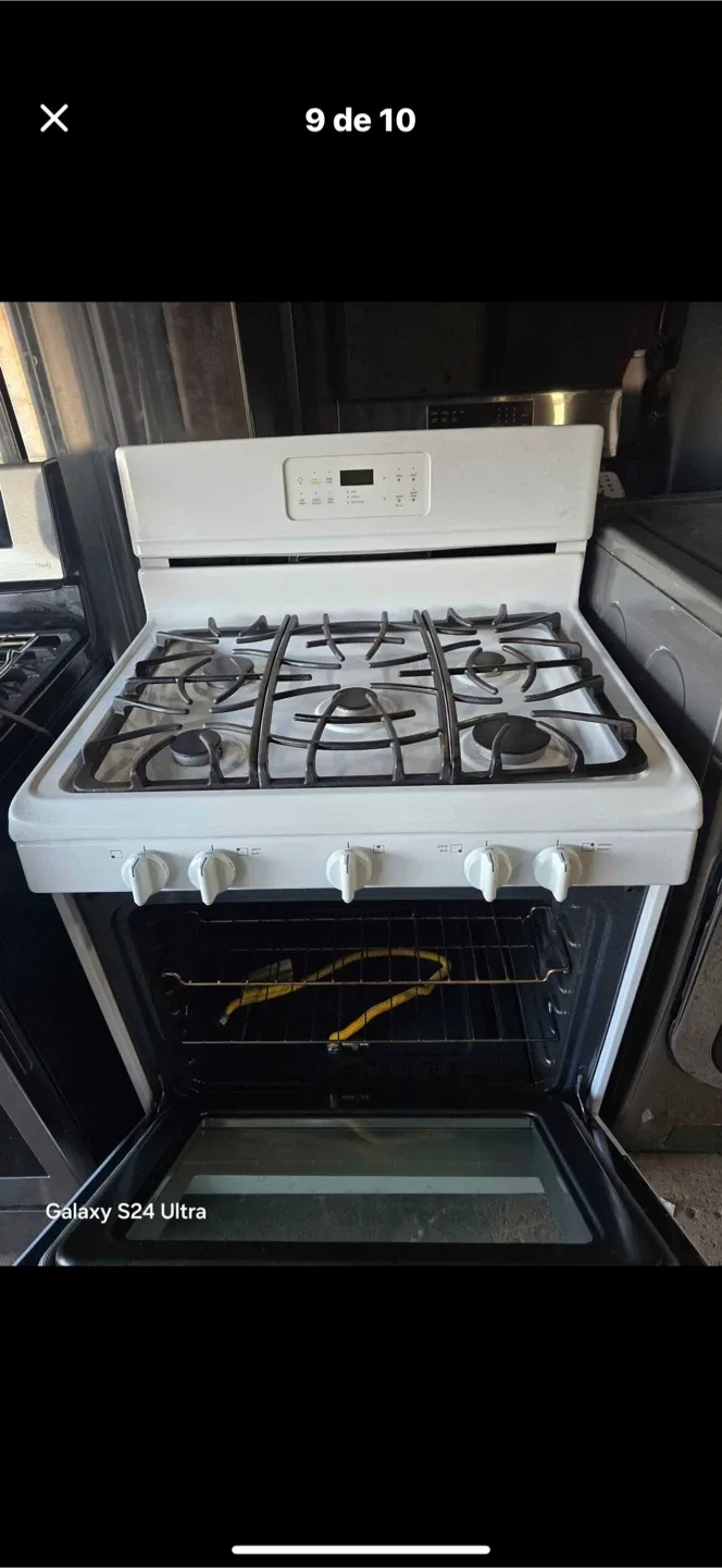 I sell kitchens in perfect condition image indicator(4)