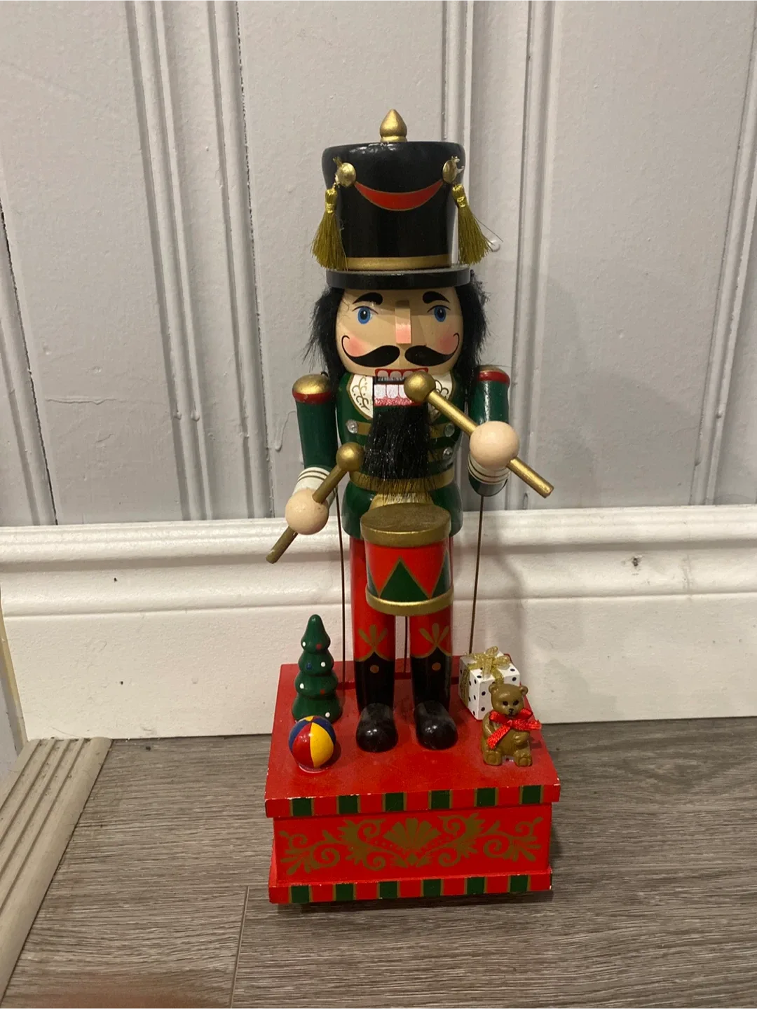 Wooden Nutcracker Drummer Figurine