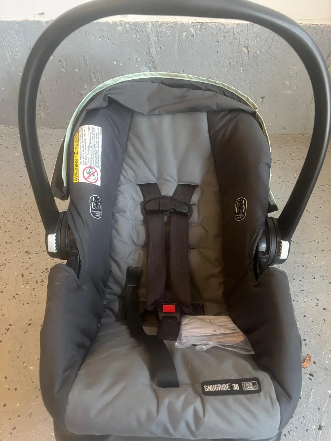 Graco SnugRide 30 Click Connect Infant Car Seat image indicator(3)