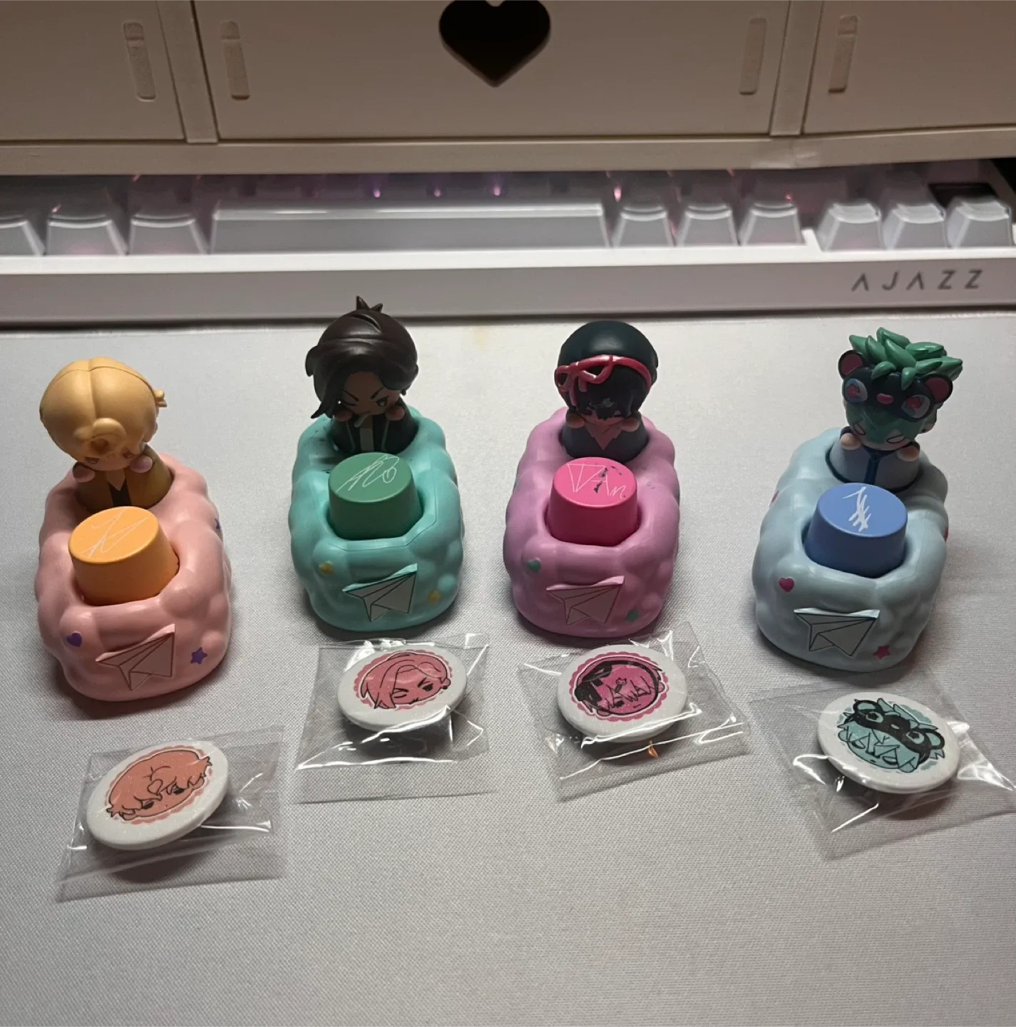 Alien Stage Keycaps [OPEN BOX]