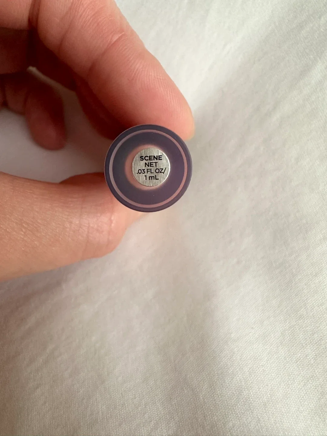 New HOURGLASS Unreal Liquid Blush - Scene image indicator(2)