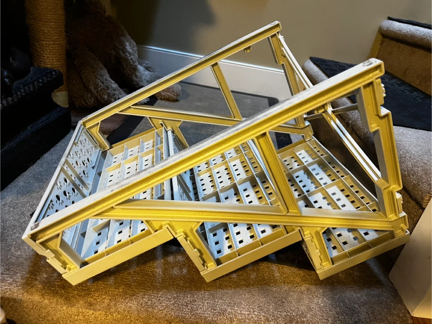 PetSafe CozyUp Folding Pet Steps image indicator(5)