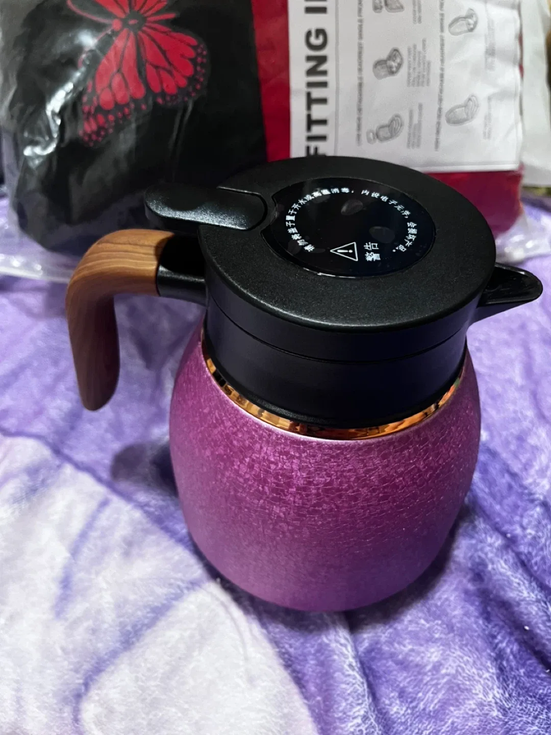 Purple Thermal Carafe with Wood Handle image indicator(3)