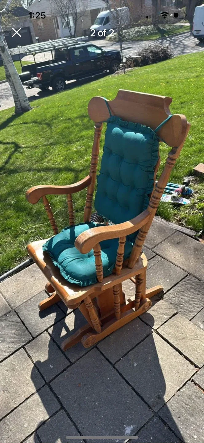 Glider Rocking Chair with Cushion image indicator(2)