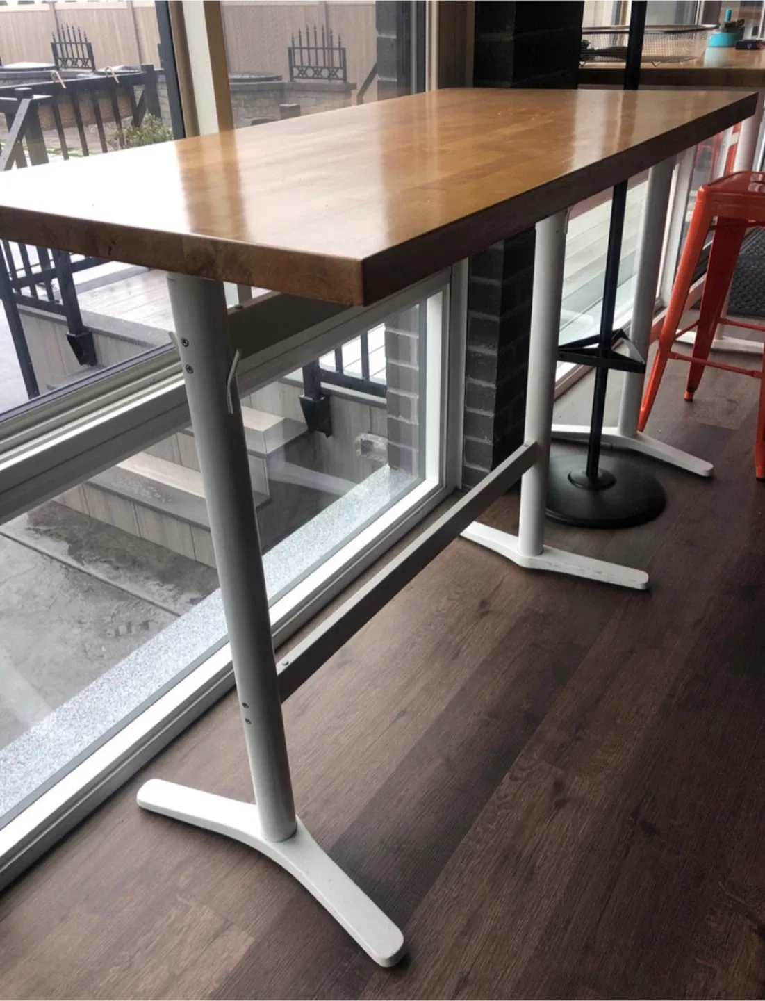 Wood Top Bar Height Table image indicator(2)