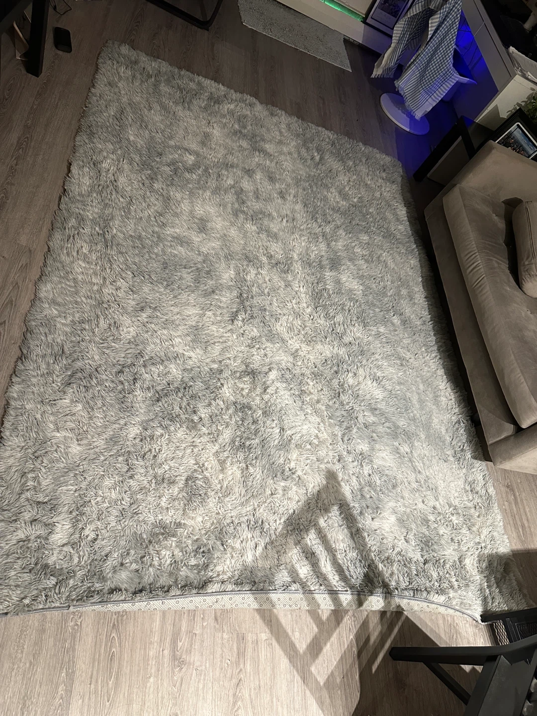 Fluffy Grey Area Rug - Plush & Thick