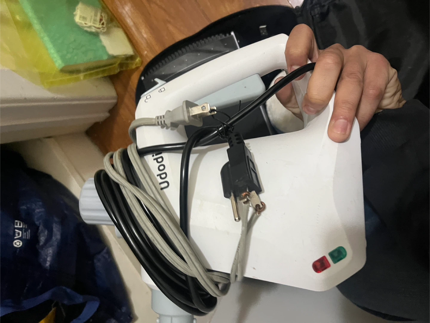 Steam cleaner