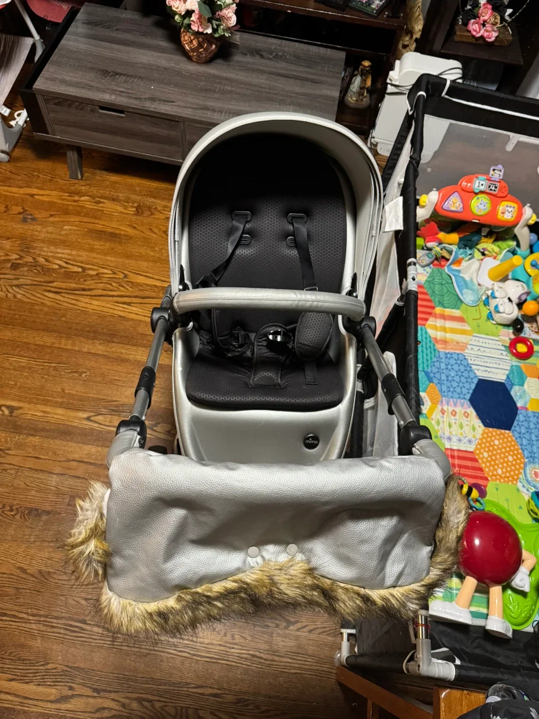 Mima Xari Stroller with Accessories image indicator(2)