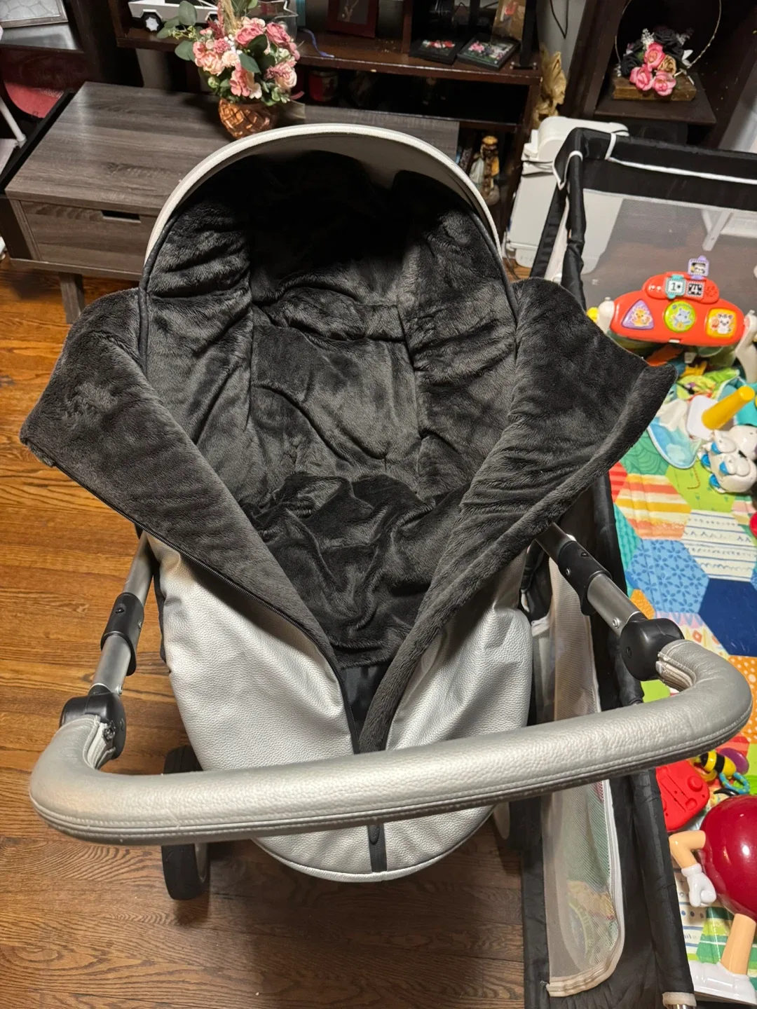 Mima Xari Stroller with Accessories image indicator(3)